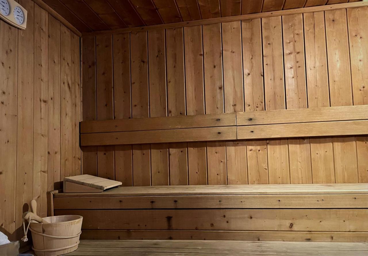 宫殿大酒店 塞萨洛尼基 外观 照片 A Finnish sauna