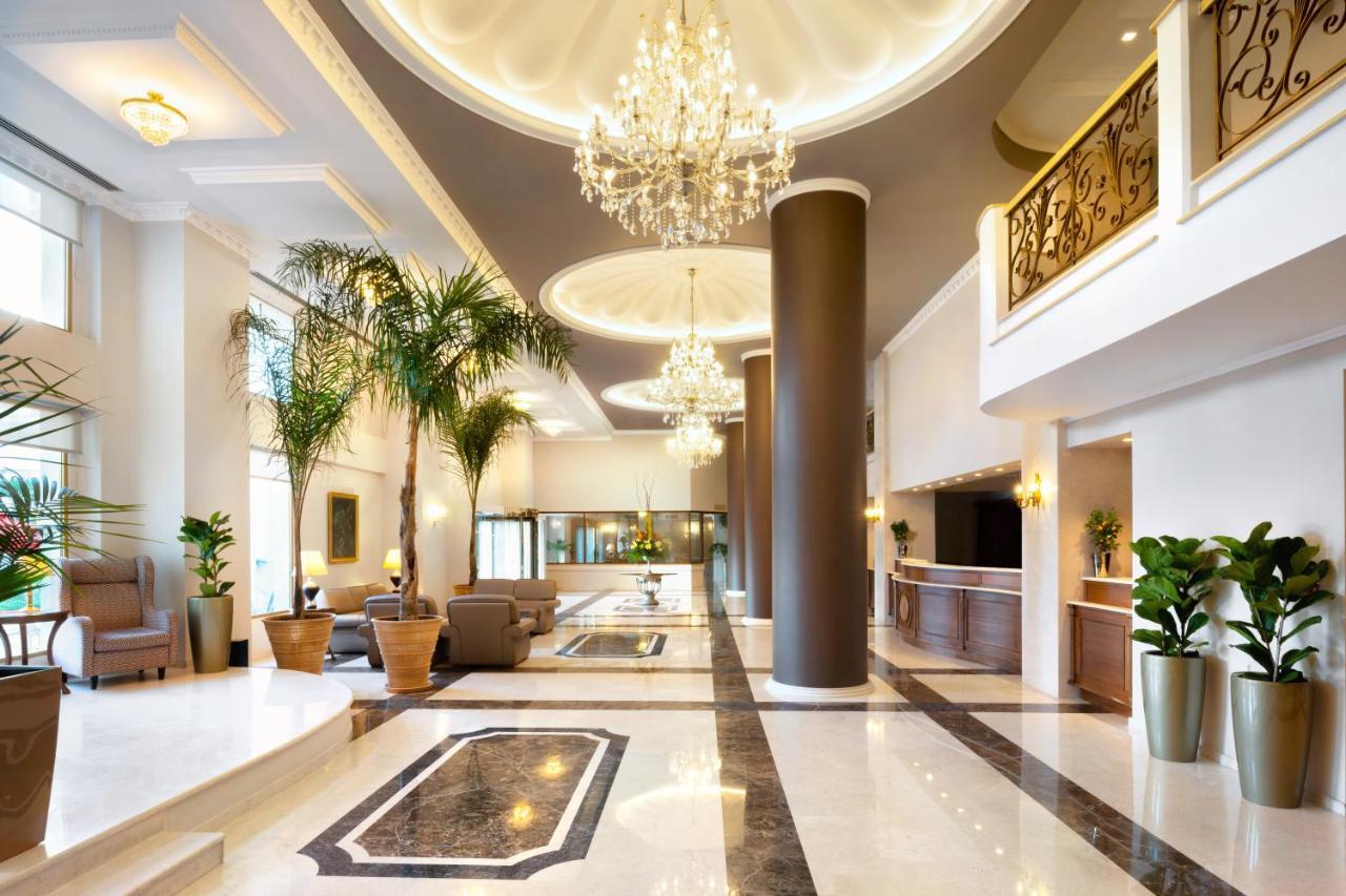 宫殿大酒店 塞萨洛尼基 外观 照片 Lobby