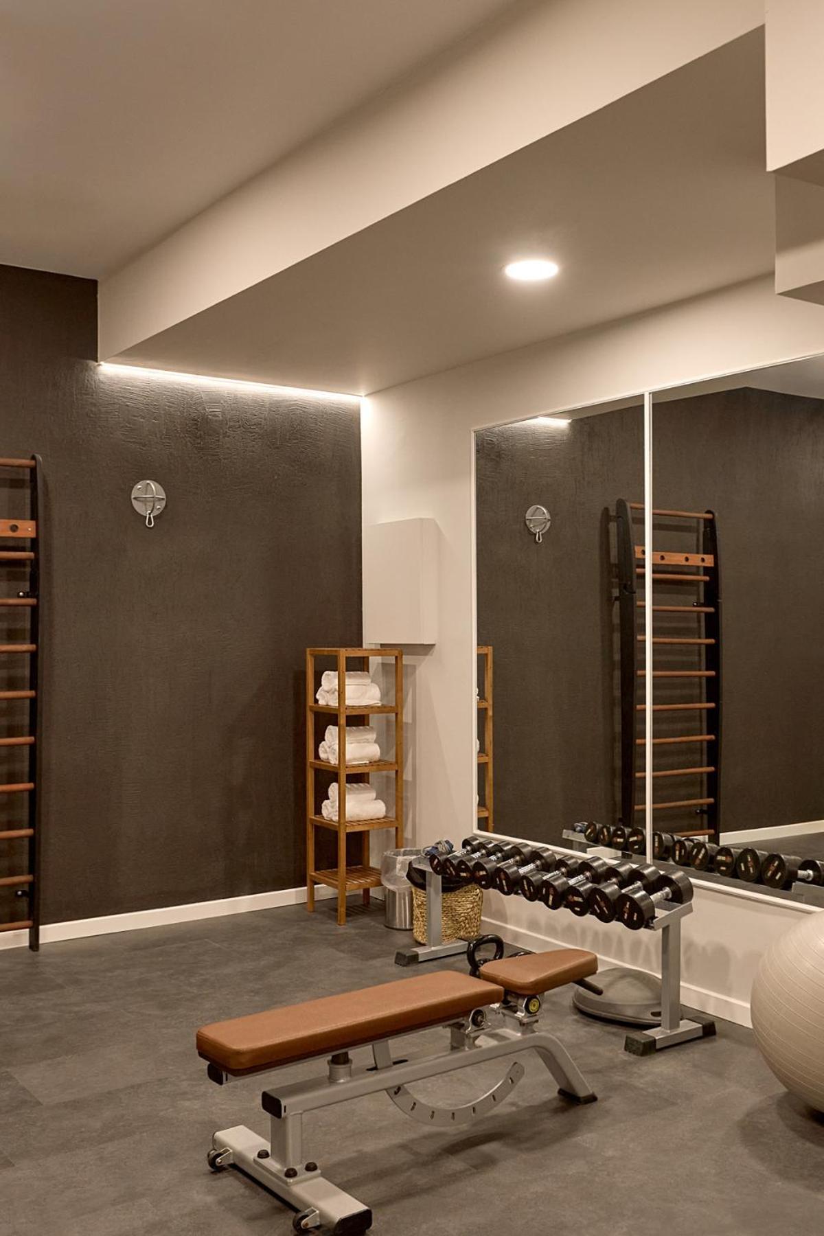 宫殿大酒店 塞萨洛尼基 外观 照片 Gym